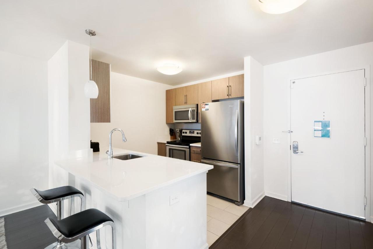 Bluebird Suites In Джърси Сити Екстериор снимка