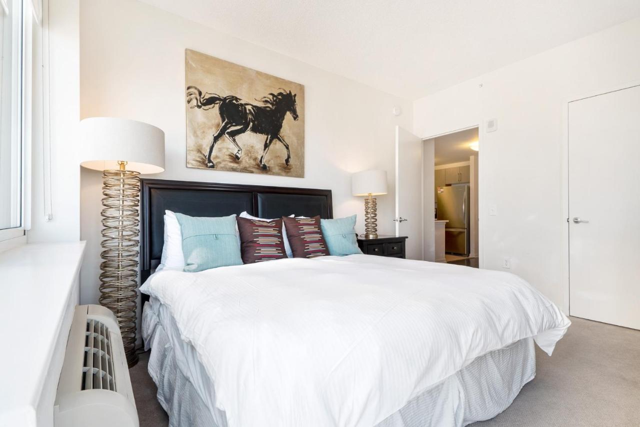 Bluebird Suites In Джърси Сити Екстериор снимка